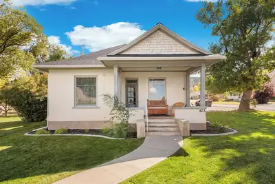 Image de Renovated Historic Manti Home - 11 beds