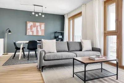 Image de Modern Favoriten 3br w/ Roof, Gym & Lounge, 1min to Hbf, by Blueground