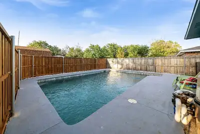 Image de Summer Fun With Private Pool, Great Location
