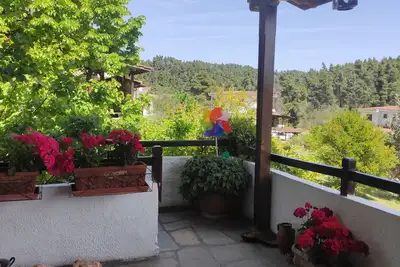 Image de Super cozy and comfort villa in the woods just 1 klm from Elani beach