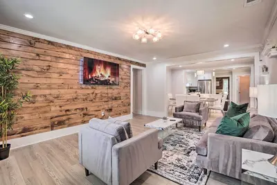 Image de Downtown Atlanta Home w\/ Yard, Patio & Grill!