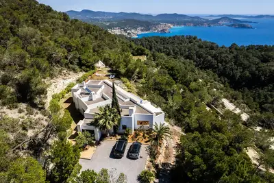 Image de A Cozy Boho Villa With The Most Beautiful Views Of The South Of Ibiza