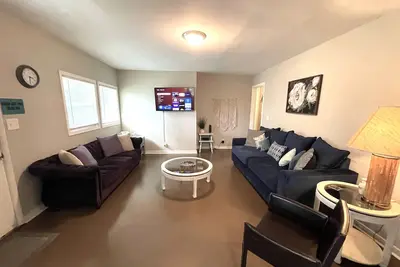 Image de The Roebuck / Vibrant • Cozy • Eclectic • Boutique