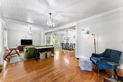 Image de Beautiful Home in Historic Downtown Norcross