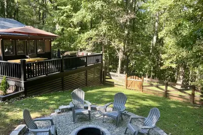Image de ✬Orion’s Getaway✬ Large deck+Gameroom+Wood Stove