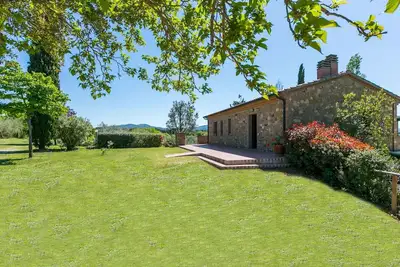 Image de Bel appartement pour 4 personnes avec Wifi, terrasse, animaux admis, vue panoramique et parking