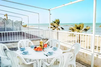 Superbe appartement à Los Urrutias