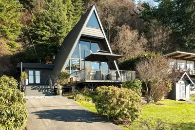 Image de Perch - Shorewood A-Frame: Dream Whidbey Getaway