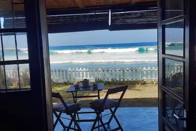 Image de Tit' Case en Paille, facing the ocean!