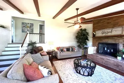 Image de Smoky Mountian Views and Centrally Located 3bed 1bath