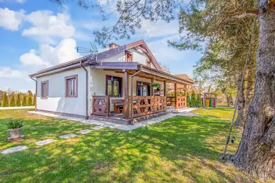 Image de 4 bedroom gorgeous home in Huta Wielka