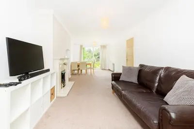 Image de Cosy House in leafy Harborne