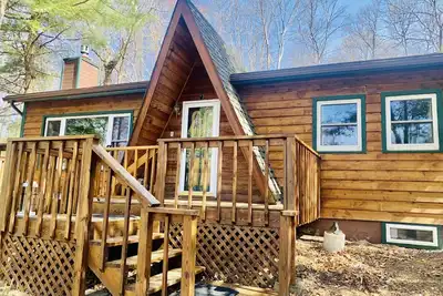Image de Cozy Cabin in Poconos with big backyard