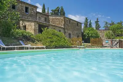 Image de Maison de vacances privée avec piscine privée, Wifi, Tv, terrasse, animaux admis, parking