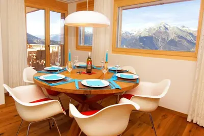 Image de Wifi, à 100m des pistes de ski, sauna, terrasse, balcon, cheminée ou poêle à bois, parking