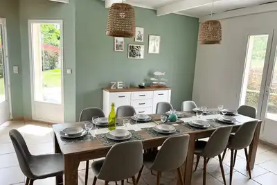 Image de Belle villa climatisée, 11 personnes, piscine privée, proche Moriani Plage.