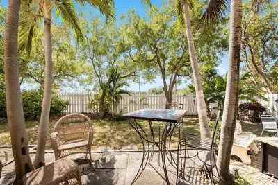 Image de 2/2 Townhome in Islamorada-Pool, Beach, Tennis/Pickleball, Clubhouse and more!