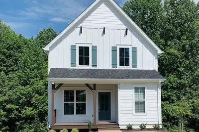 Image de New property located on Tim’s Ford Lake