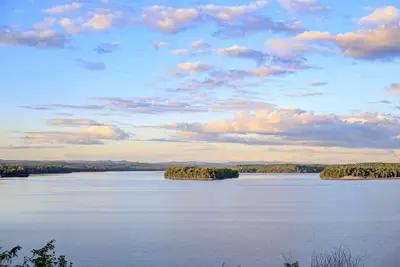 Image de Adirondack Luxury Lakefront Villa With Hotub (New Build)