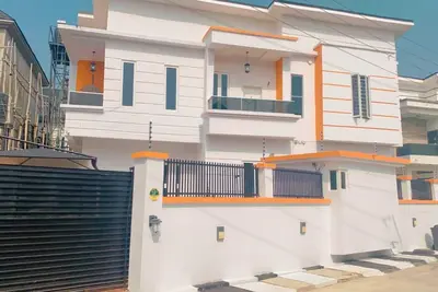 Image de Pearl luxury 4 bedroom home