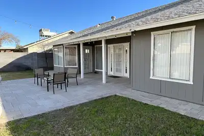 Image de Brand New! Modern Stylish 4bd Home with big backyard