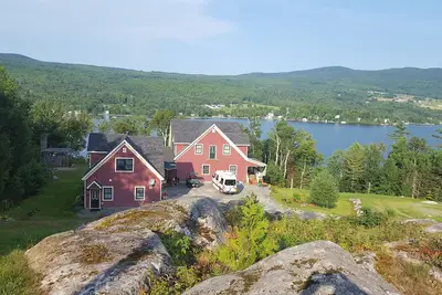 Image de Lovely 1 bedroom guest house/apartment on Willoughby Lake with private lakefront