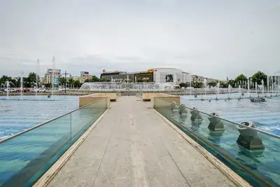 Image de Roof view Bucharest artesian fountains apartment