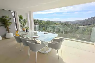 Image de Appartement moderne avec terrasse & vue