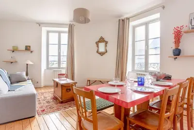 Bel appartement pour 6 personnes avec Wifi, terrasse et parking