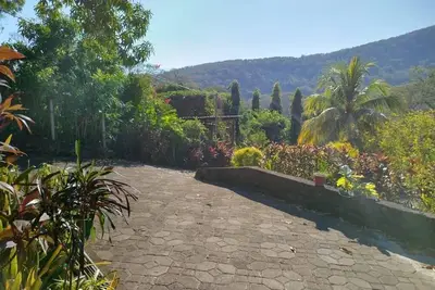Image de Enchanting villa, tranquility, scenic views, mountains