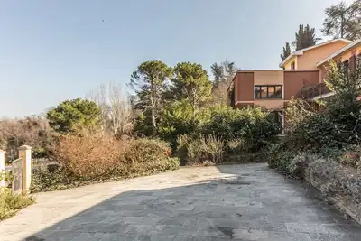 Image de Apartment with private garden and parking in Bologna hills, with view