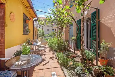 Image de Appartement \"Un'oasi al Mare\", proche plage, avec jardin et Wi-Fi.