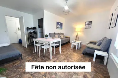 Image de St-Quentin-en-Yvelines : Grand studio avec parking