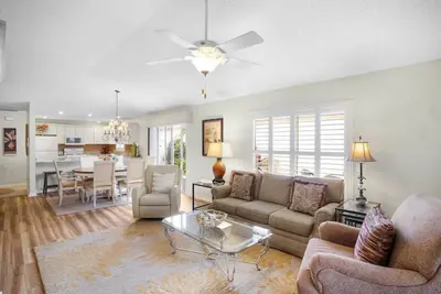 Image de Fabulous Courtyard Villa 1 mile to Sumter Landing