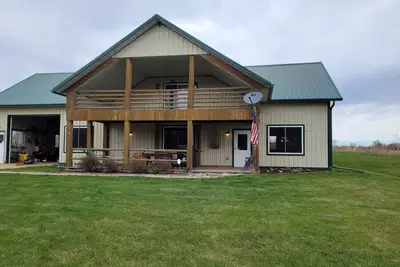 Image de Quiet country setting on 255 private acres in Buffalo County wis.