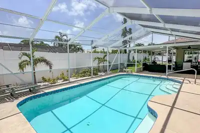 Away From It All near Venice Beach