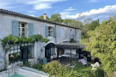 Image de Maison cœur de village, piscine & jardin