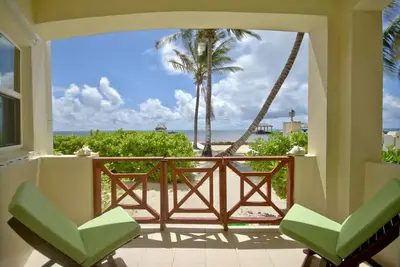 Image de Miramar #1 Step right out to the beach, pool, pier, palapa, kayaks & more!
