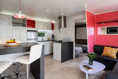 Mobil-home 2Ch Premium - 2sdb + Tv + Lv 4 à 5 personnes - 4 pers. inclus dans le tarif