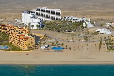 Image de Coastal Getaway on Sandy Beach D502 Casa Blanca