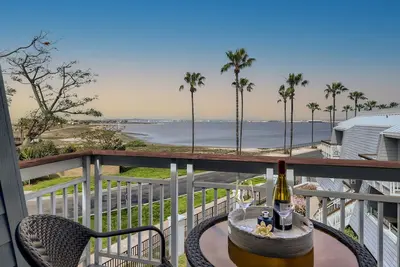 Image de Cozy townhome with beautiful Beach and Bay Views in Coronado