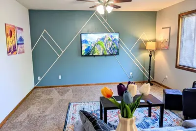 Image de Renovated 2-bedroom unit minutes to downtown Omaha