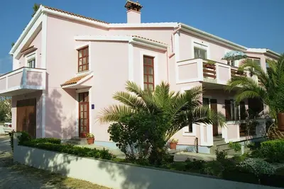 Image de Appartement de deux chambres avec le balcon Privlaka, Zadar (A-19393-a)