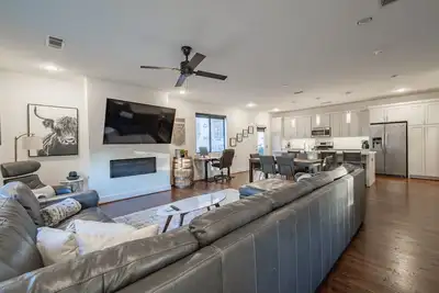 Image de 1614 Mary st  · ?The Hidden Gem? (Lowe · Lower Greenville Gem - Walking Distance!