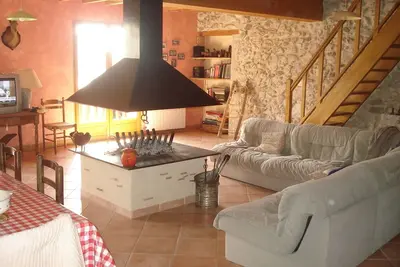 Image de Charmante maison village rénovée Camurac Aude Ariège Ax Pyrénées*** vue station