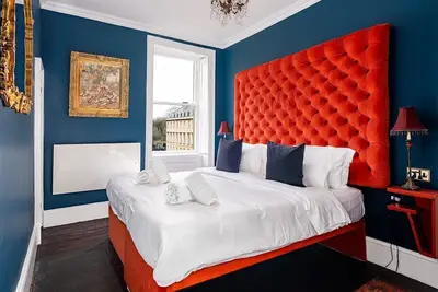 Image de Prestige-Appartement-Salle de bain privée séparée-Vue ville-Bennetts Lodgings