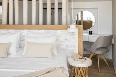 Image de LuriaHomes Villa B - Luxury villa with an amazing private pool & private beach!