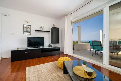 Image de Apartment Doma - Two Bedroom Apartment with Terrace