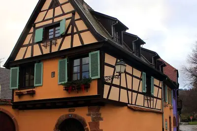 Image de RtB_Pied des Vosges, plein sud, cœur vignoble, confortable, calme, WiFi gratuit