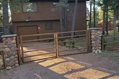 Image de Cabin Fenced Gated. Kids & Pet Friendly